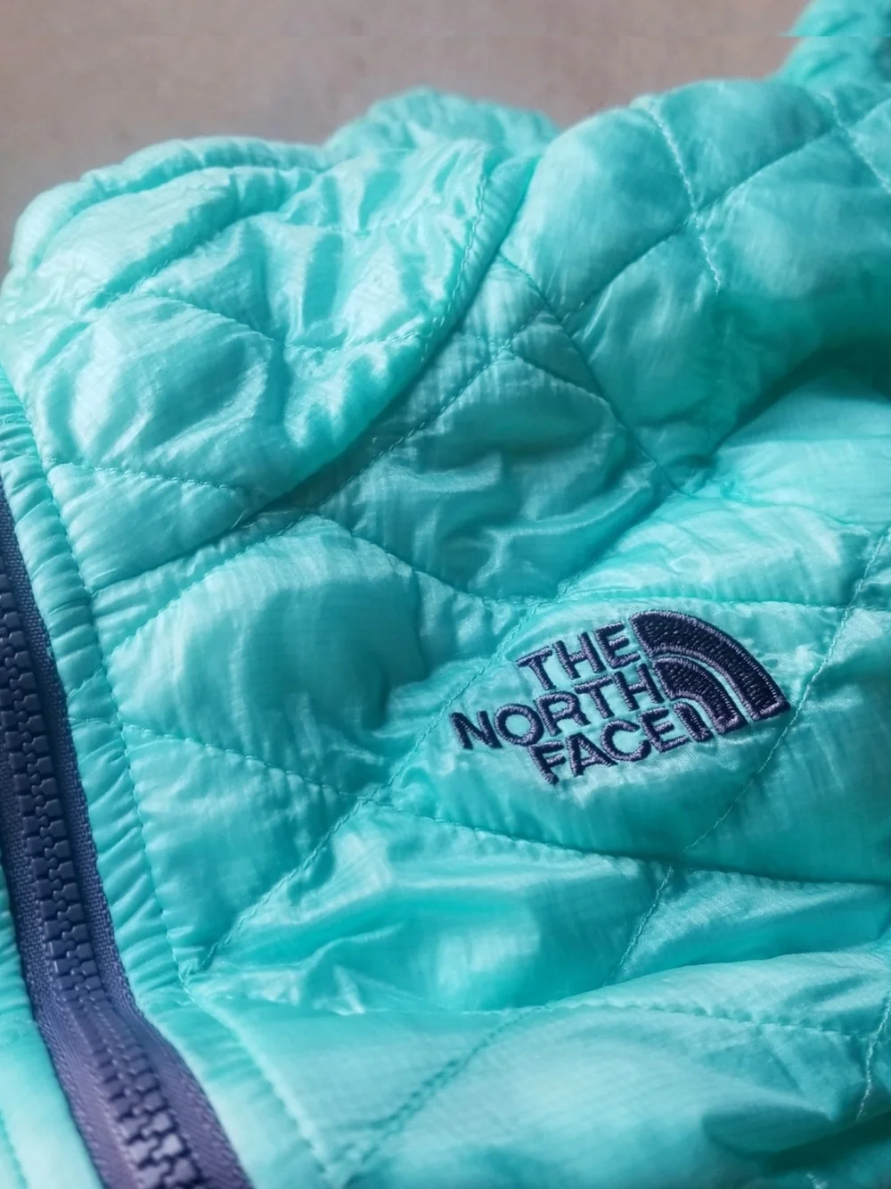 The North Face Thermoball Turquoise Quilted Packable Jacket Womens Small